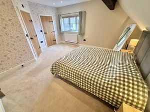 Photo 43- click for photo gallery